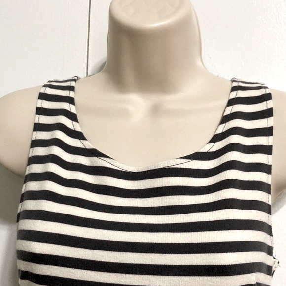 AMERICAN EAGLE OUTFITTERS Cross Back Striped Skater Dress Womens Size 4 - Picture 12 of 15